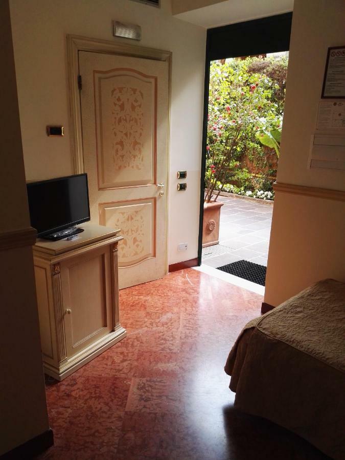 Hotel Villa San Pio Rome Exterior photo